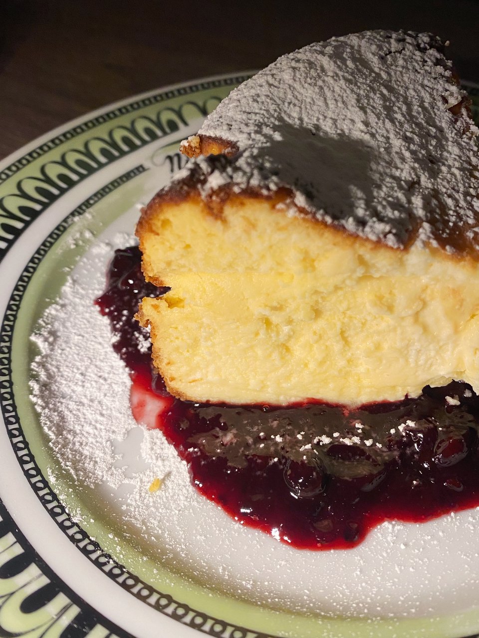 Το βάσκικο cheesecake / Φωτογραφία: Μάνος Λειβαδάρος/iefimerida 