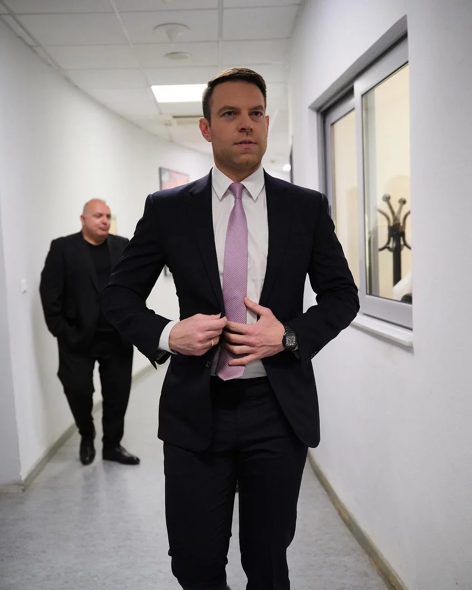 418870314 18410668285018200 4239648248190818366 n.jpg