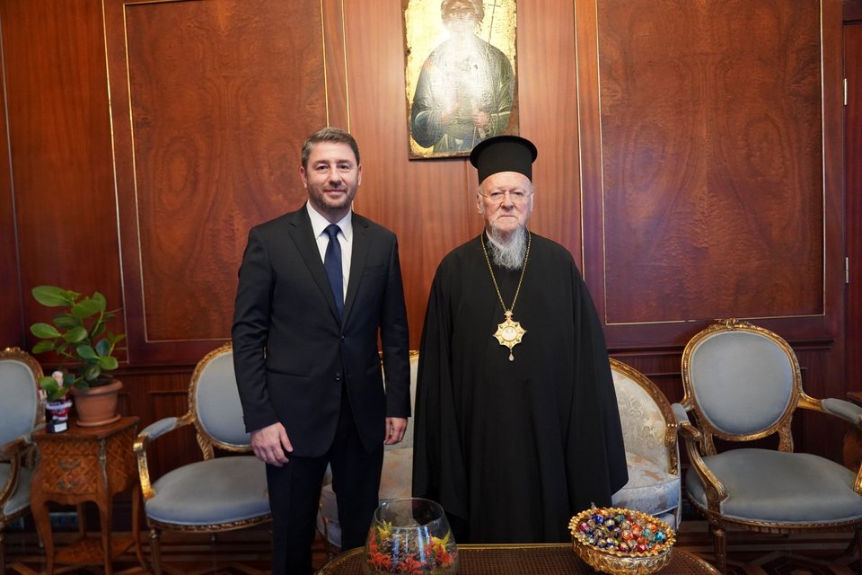 Ο Νίκος Ανδρουλάκης με τον Οικουμενικό Πατριάρχη Βαρθολομαίο στο Φανάρι