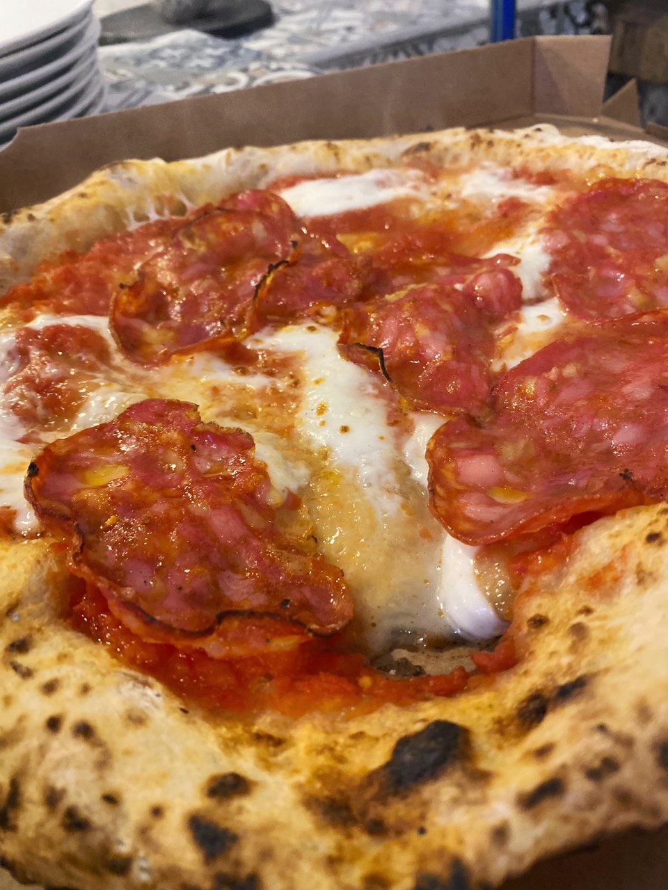 Το Le Pizze di San Gennaro δεν κάνει delivery γιατί Ο Μάρκο Τζεναμπόβι θεωρεί ότι η σωστή ναπολιτάνικη πίτσα τρώγεται επί τόπου / Φωτογραφία: Μάνος Λειβαδάρος/iefimerida