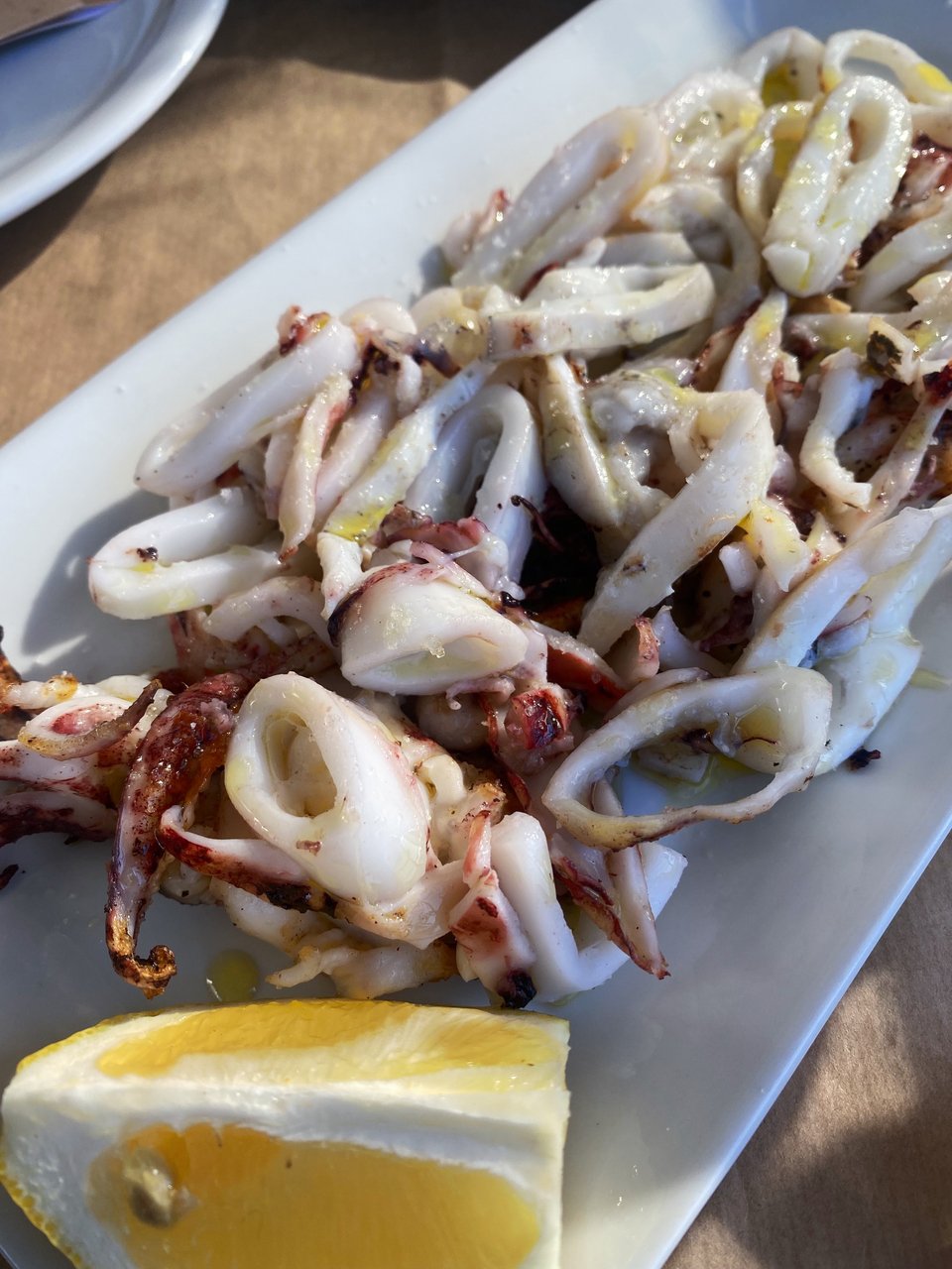 Ψητό καλαμάρι. 