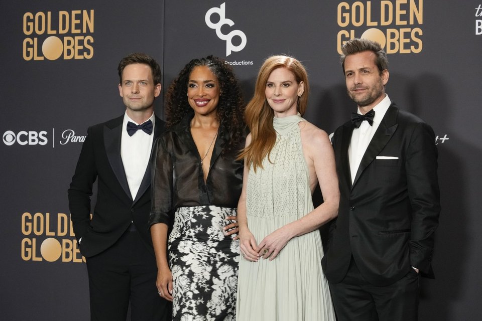 Patrick J. Adams, Gina Torres, Sarah Rafferty και Gabriel Macht
