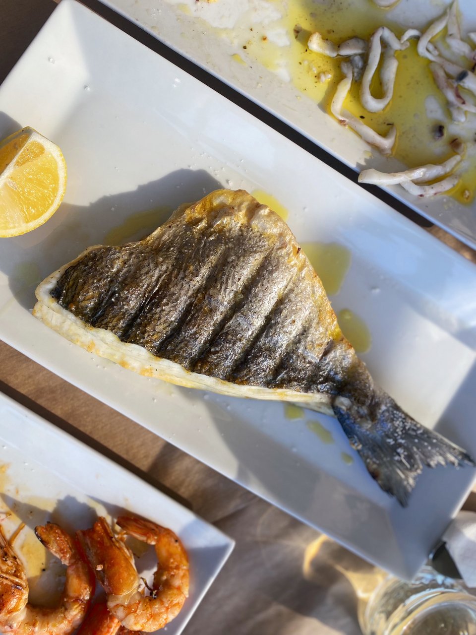 Τσιπούρα ψητή πελαγίσια.