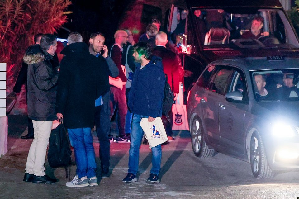 Αυτή την ώρα το δείπνο Κασσελάκη σε βουλευτές του ΣΥΡΙΖΑ σε γνωστή ταβέρνα των Σπετσών [βίντεο]