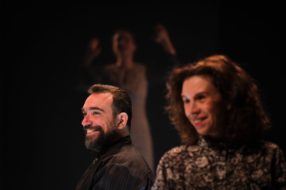 «Love and Money» του Ντένις Κέλλυ στο Θέατρο Τέχνης