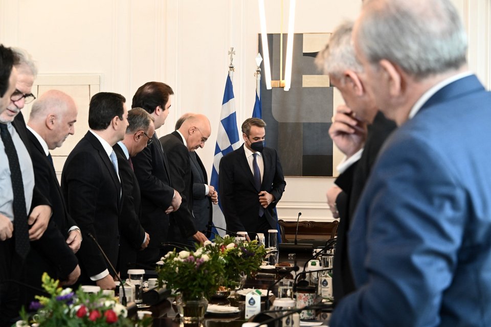 Ο Κυριάκος Μητσοτάκης προσέρχεται με μάσκα στο υπουργικό / Φωτογραφία: Dimitris Kapantais / SOOC