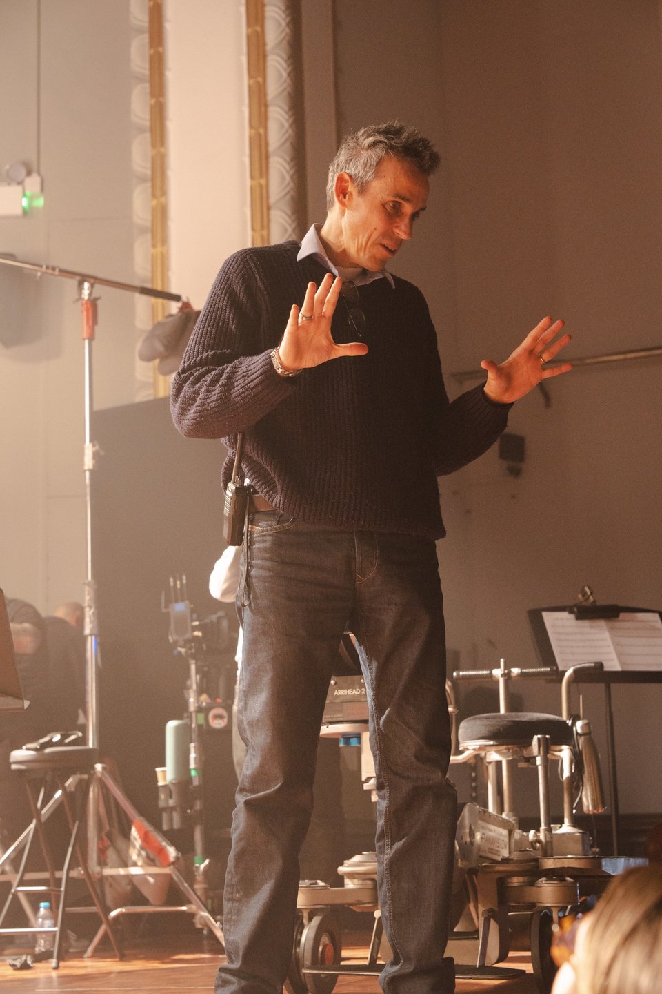 Ο σκηνοθέτης Γιώργος Σιούγας επί το έργον