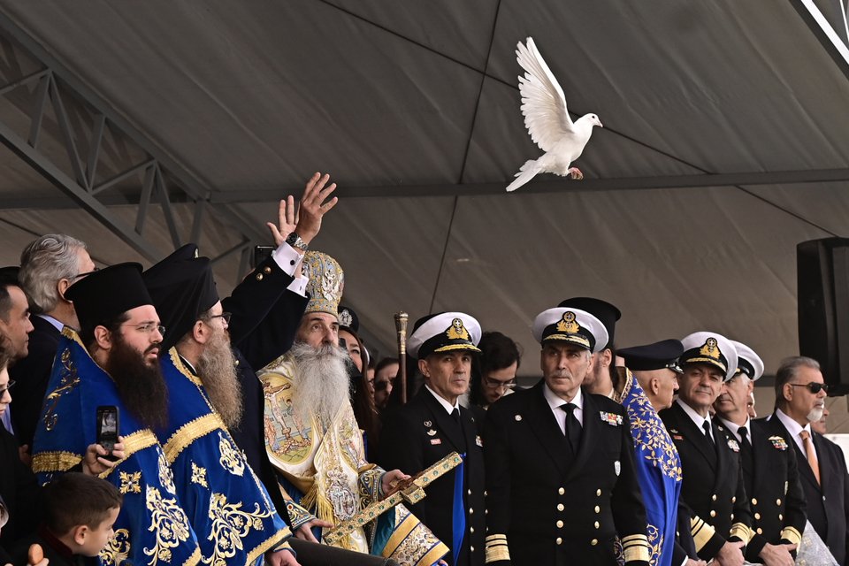 Πειραιάς, Τίμιος Σταυρός