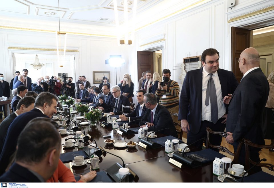 Κυριάκος Πιερρακάκης και Νίκος Δένδιας / Φωτογραφία: Intimenews/ΛΙΑΚΟΣ ΓΙΑΝΝΗΣ