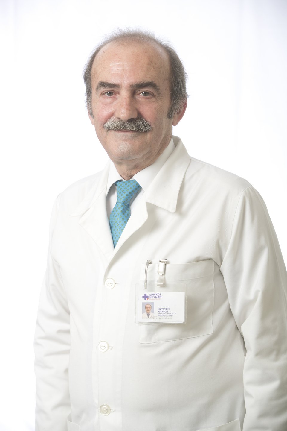 O διευθυντής της Νεφρολογικής Kλινικής και της Μονάδας Τεχνητού Νεφρού του «Ερρίκος Ντυνάν», Σπύρος Μουτάφης.