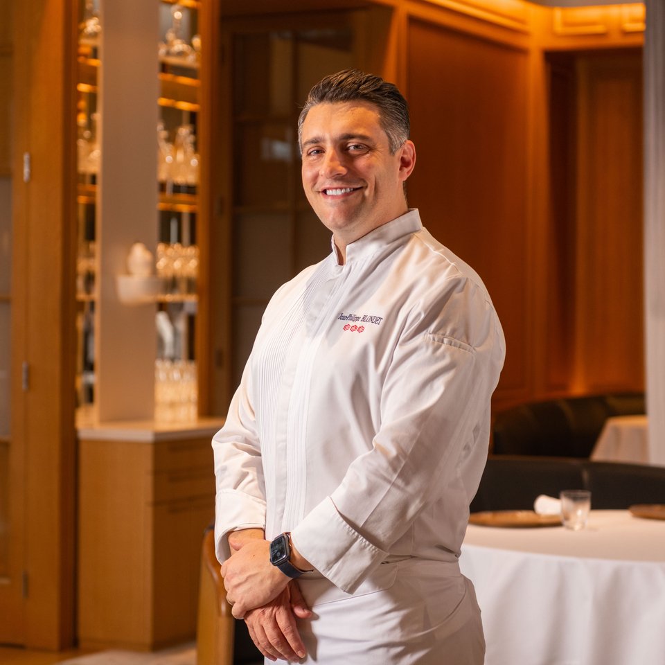 Ο Jean Philippe Blondet, executive chef του Restaurant Alain Ducasse at the Dorchester με τρία αστέρια Michelin.