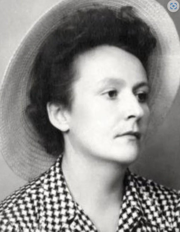 Η Catherine Dior