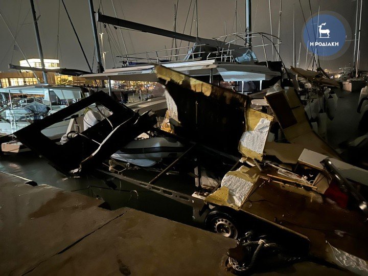 Ζημιές από ανεμοστρόβιλο στη Ρόδο