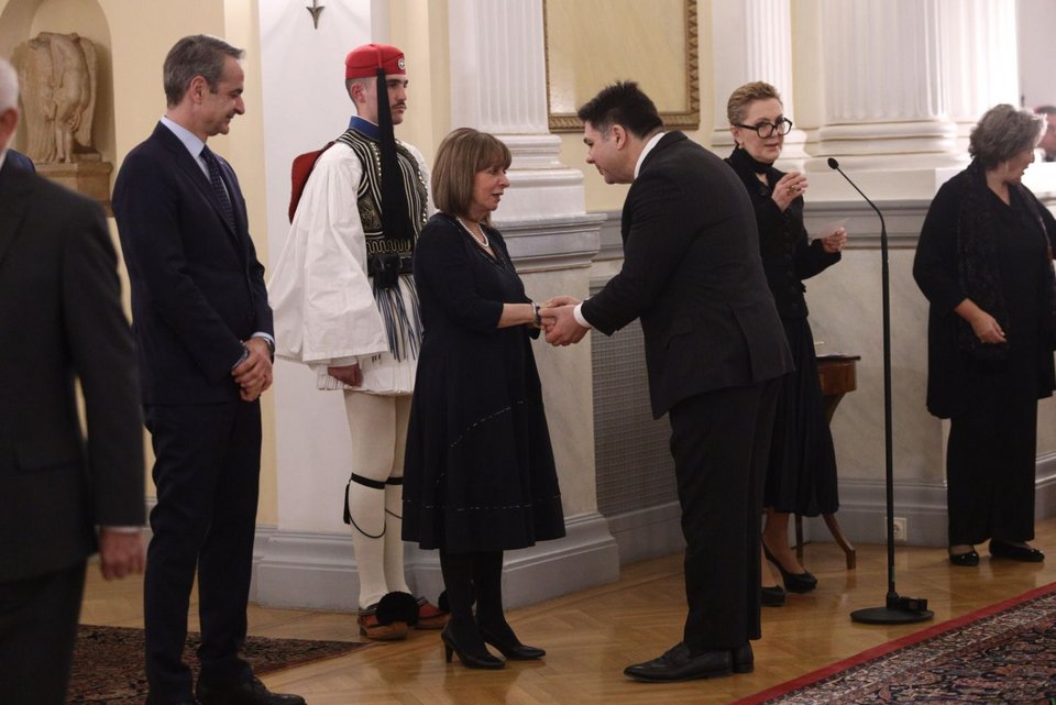 Ολοι όσοι πήγαν στην δεξίωση της ΠτΔ για τους ξένους διπλωμάτες