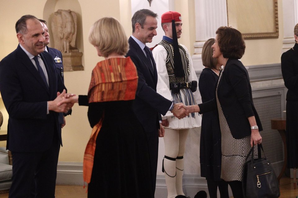Ολοι όσοι πήγαν στην δεξίωση της ΠτΔ για τους ξένους διπλωμάτες