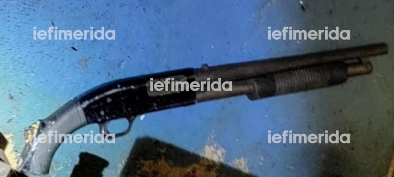 Η καραμπίνα που χρησιμοποίησε ο 70χρονος για να σκοτώσει 3 ανθρώπους στη ναυτιλιακή στη Γλυφάδα