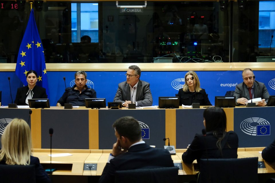 Η εκδήλωση του ευρωβουλευτή του ΣΥΡΙΖΑ-ΠΣ, Κ.Αρβανίτη για τα Τέμπη στο ΕΚ στις Βρυξέλλες -Φωτογραφία: Alexandros Michailidis / SOOC