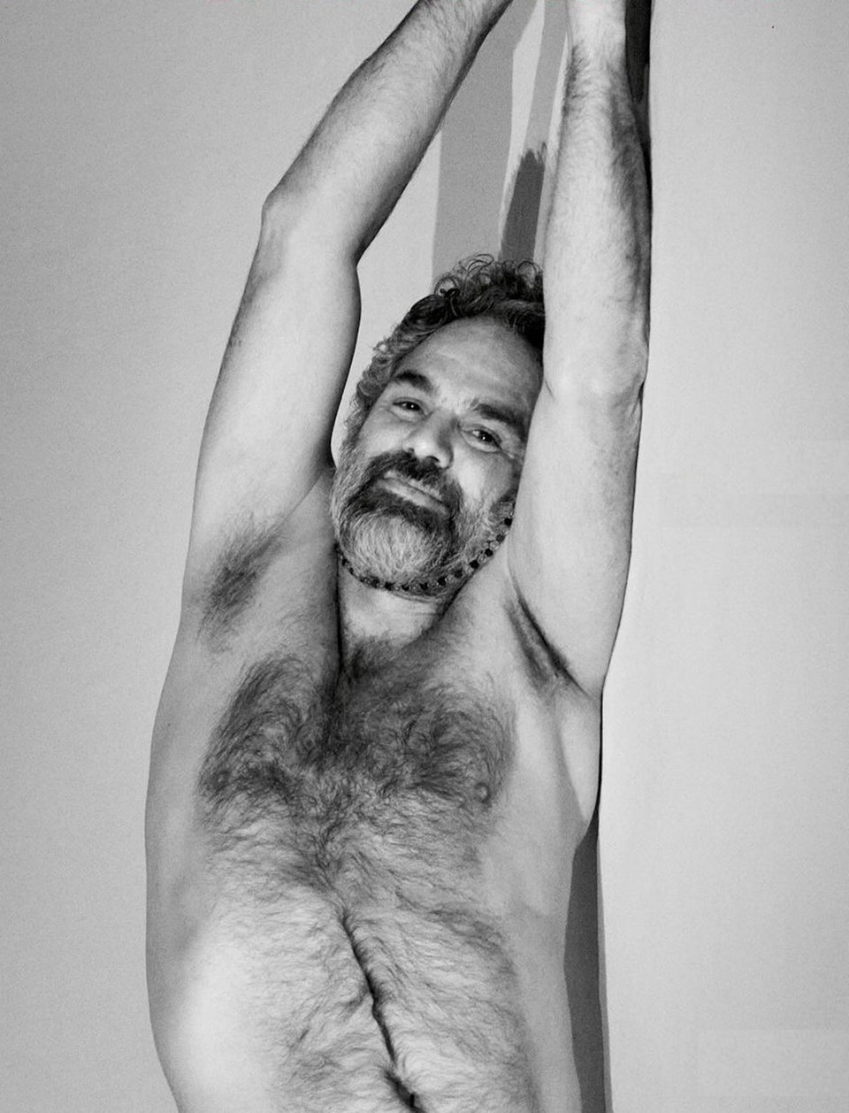 Ο Μαρκ Ράφαλο φωτογραφήθηκε ημίγυμνος για Perfect Magazine