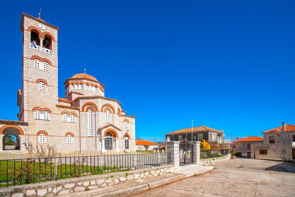 Πελετά Πάρνωνας ορεινό χωριό