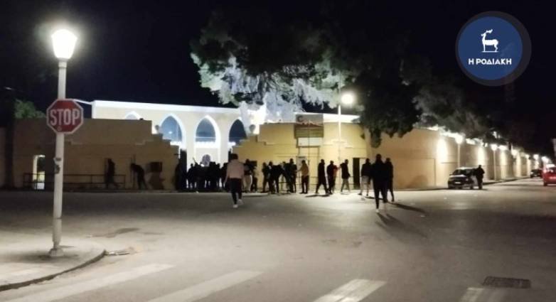 Επεισόδια στη Ρόδο ανάμεσα σε οπαδούς του Διαγόρα και της Παναχαϊκής / rodiaki.gr