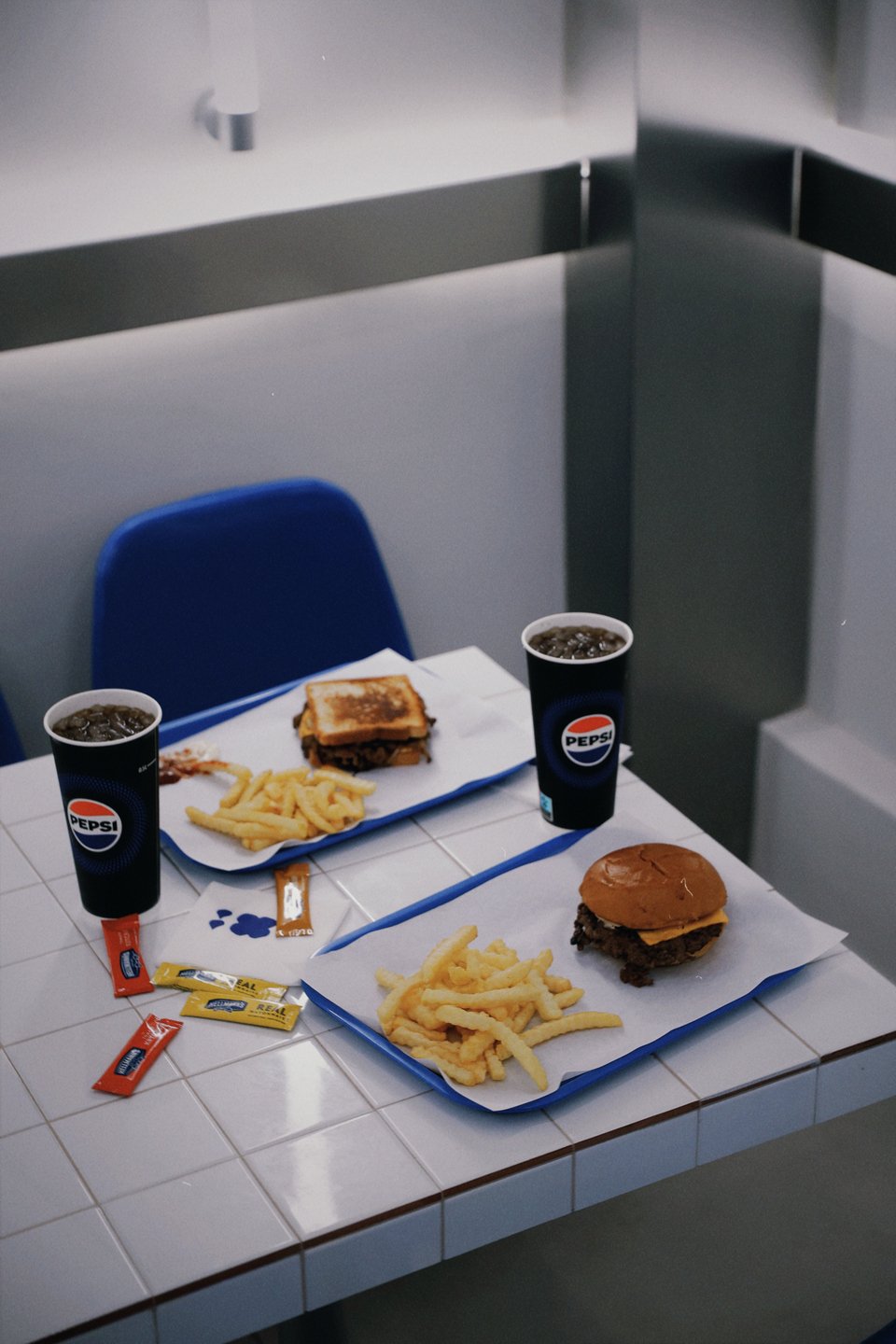 Το αναψυκτικό έχει όσα δωρεάν refill θέλεις / Φωτογραφία: Γιάννης Ουμουδουμίδης