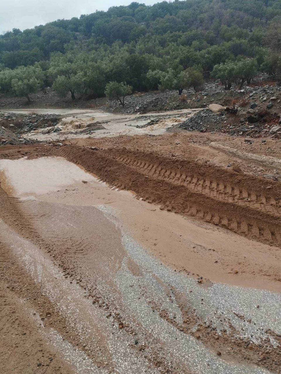το αγροτικό οδικό δίκτυο της Σαμοθράκης