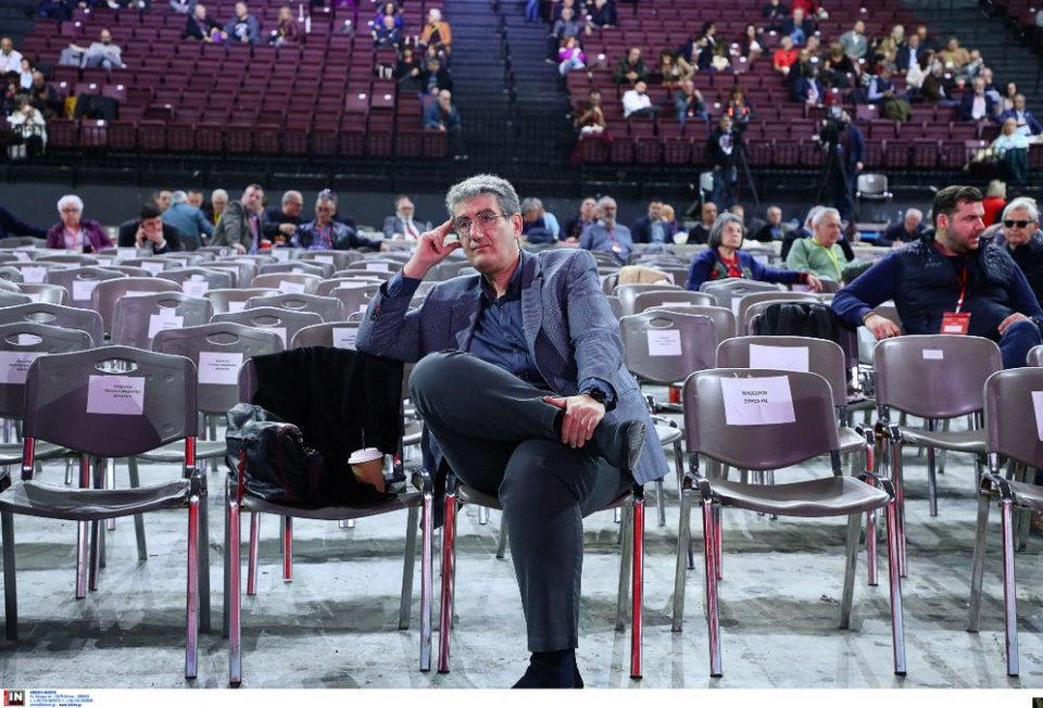 Εντάσεις, αψιμαχίες, φωνές αλλά και selfies, χαμόγελα, πηγαδάκια -Η 3η ημέρα του Συνεδρίου ΣΥΡΙΖΕ σε φωτό-βίντεο