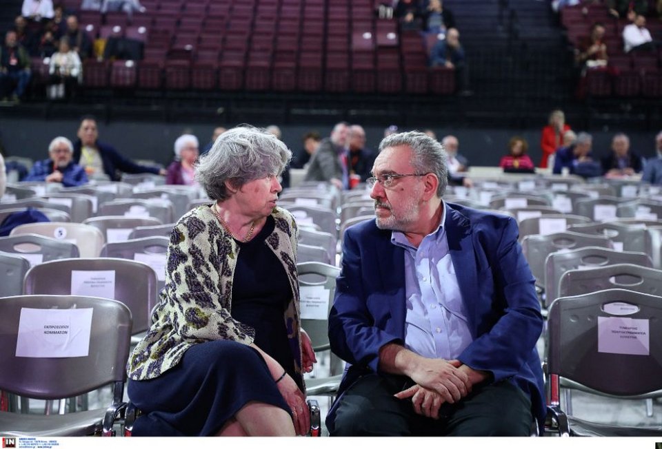 Εντάσεις, αψιμαχίες, φωνές αλλά και selfies, χαμόγελα, πηγαδάκια -Η 3η ημέρα του Συνεδρίου ΣΥΡΙΖΕ σε φωτό-βίντεο