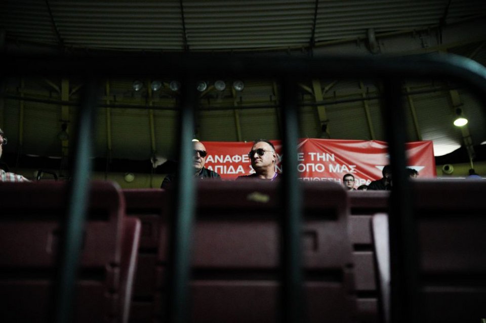 Εντάσεις, αψιμαχίες, φωνές αλλά και selfies, χαμόγελα, πηγαδάκια -Η 3η ημέρα του Συνεδρίου ΣΥΡΙΖΕ σε φωτό-βίντεο