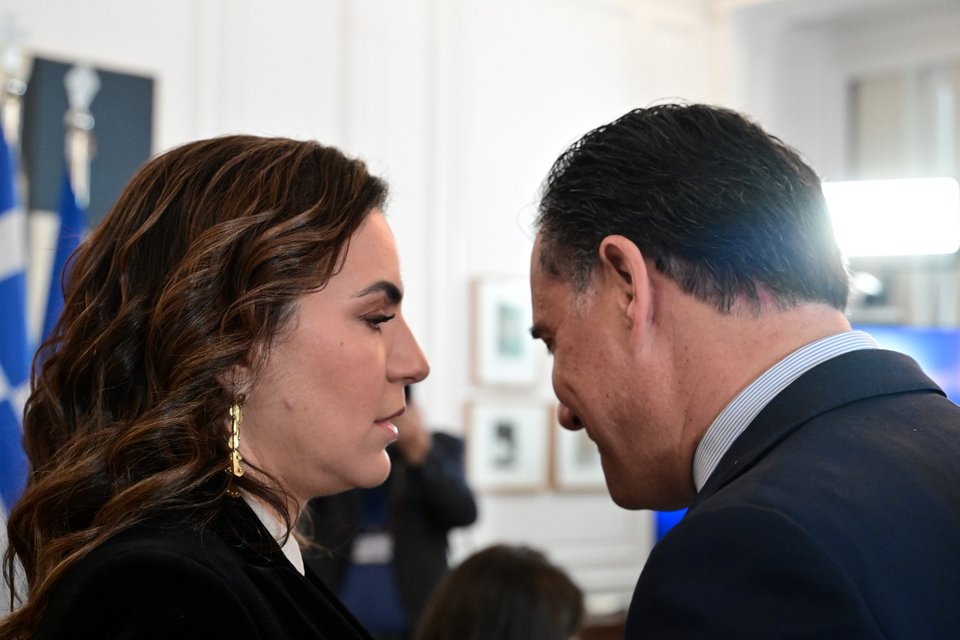 Όλγα Κεφαλογιάννη και Άδωνις Γεωργιάδης / Φωτογραφία: ΤΑΤΙΑΝΑ ΜΠΟΛΑΡΗ/EUROKINISSI)