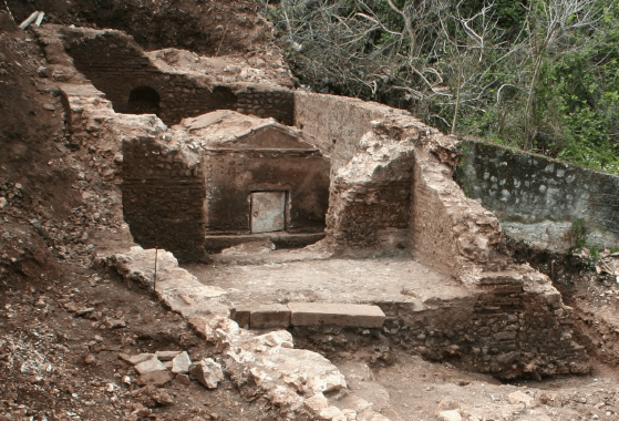 Επεμβάσεις προστασίας στο ρωμαϊκό ταφικό μνημείο στο Φισκάρδο της Κεφαλονιάς