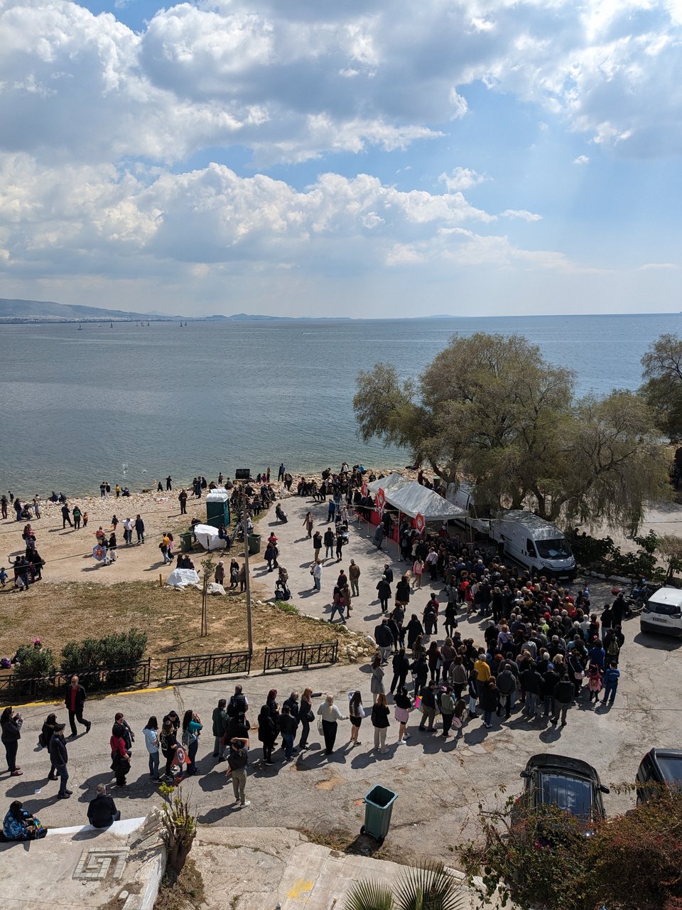 Κούλουμα στη Φρεαττύδα του Πειραιά / Φωτογραφία: iefimerida.gr