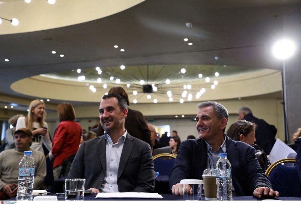 Αλέξης Χαρίτσης και Ευκλείδης Τσακαλώτος / Φωτογραφία: Intime -ΑΝΑΣΤΟΠΟΥΛΟΥ ΒΑΣΙΛΙΚΗ