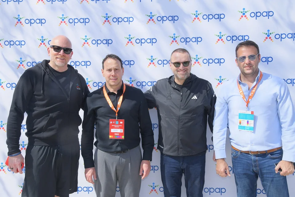 Ο Διευθύνων Σύμβουλος του ΟΠΑΠ, Γιαν Κάρας, ο Α’ Aντιπρόεδρος του ΣΕΓΑΣ, Κώστας Κεντέρης, ο Chief Marketing Officer του ΟΠΑΠ, Γιάννης Ρόκκας και ο Γενικός Διευθυντής του ΣΕΓΑΣ, Σωτήρης Κυρανάκος