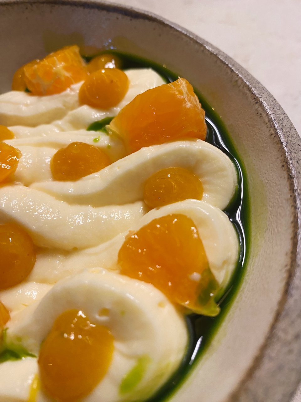 Επιδόρπιο με κρέμα Τσαλαφούτι και μανταρίνι / Φωτογραφία: Μάνος Λειβαδάρος/ iefimerida