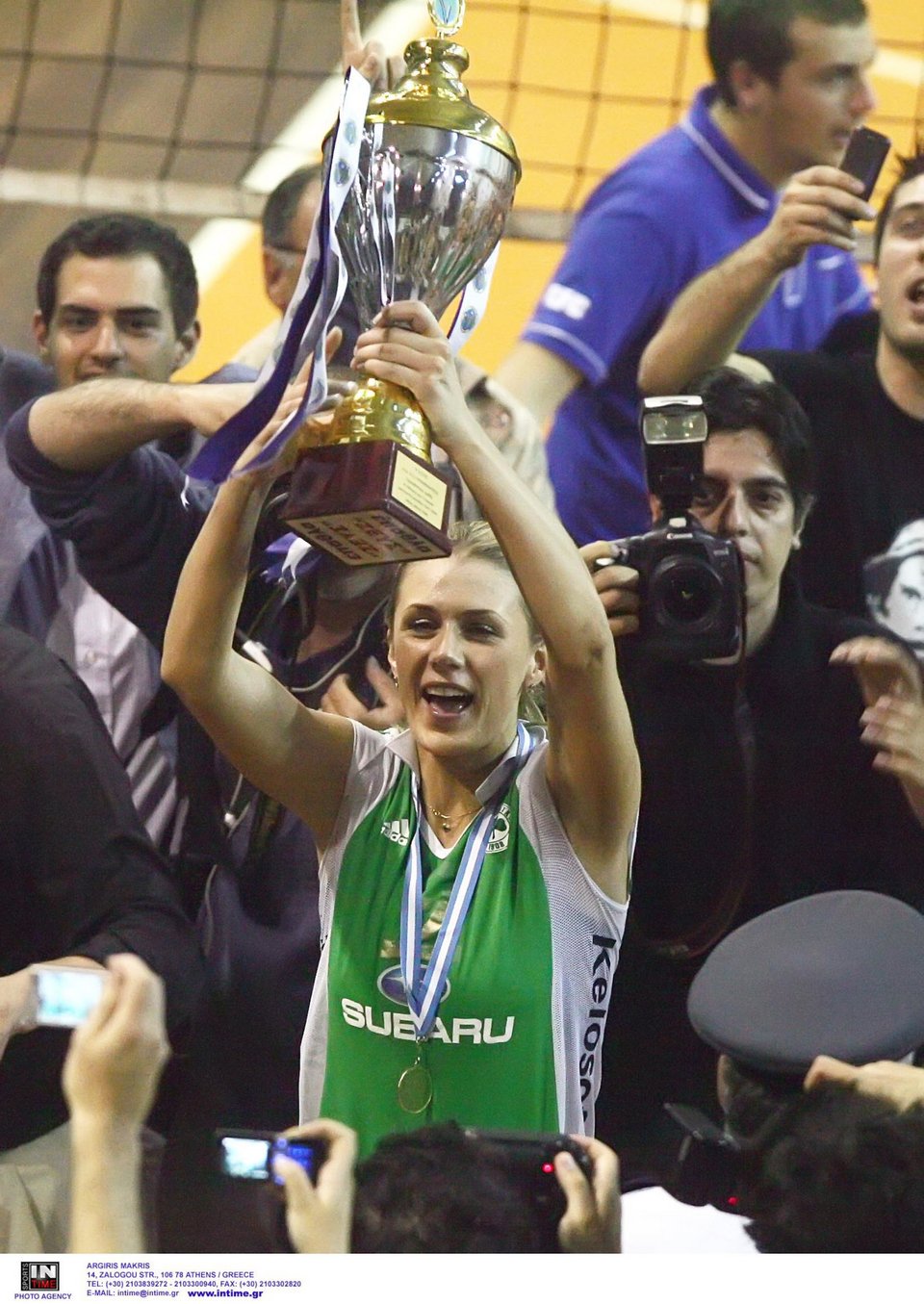 Ρούξι Ντουμιτρέσκου