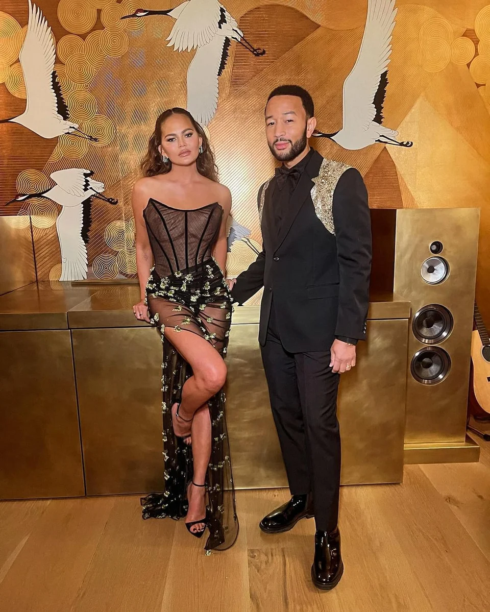 chrissy teigen john legend.jpg