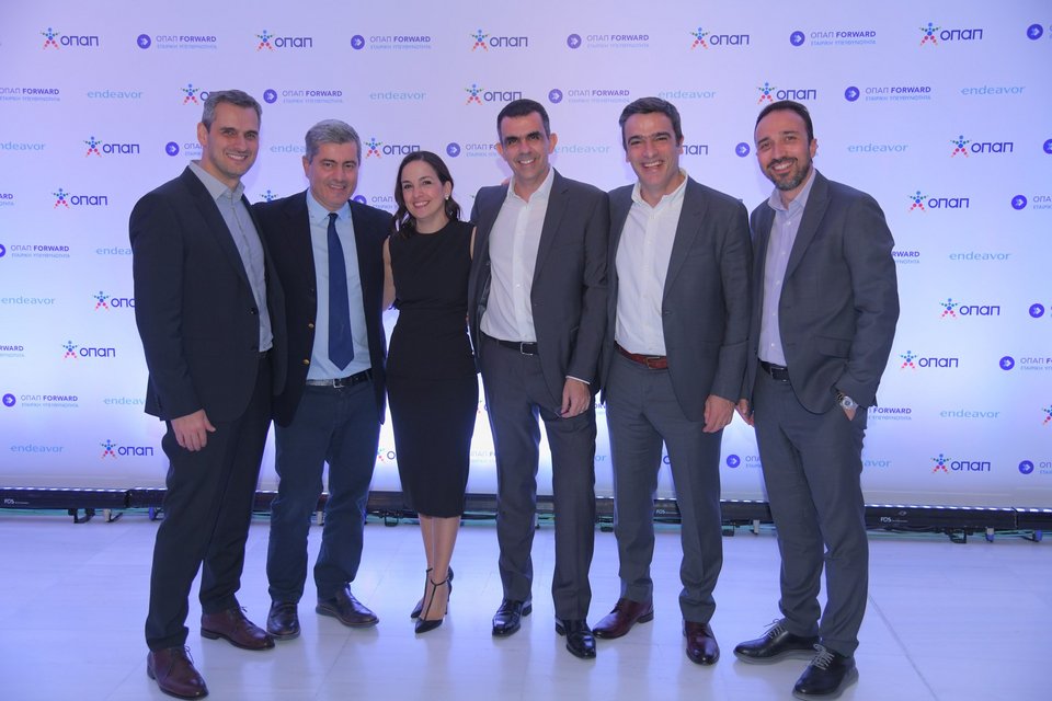 Ηλίας Κατσαρός, Chief Retail Officer του ΟΠΑΠ, Οδυσσέας Χριστοφόρου, Αναπληρωτής Διευθύνων Σύμβουλος ΟΠΑΠ, Αχίλλεια Κοντού, Chief People Officer ΟΠΑΠ, Φώτης Ζησιμόπουλος, Chief Product Officer ΟΠΑΠ, Ματθαίος Ματθαίου, Chief Operations Officer ΟΠΑΠ, Γιάννης Παύλου, Head of CEO Office ΟΠΑΠ