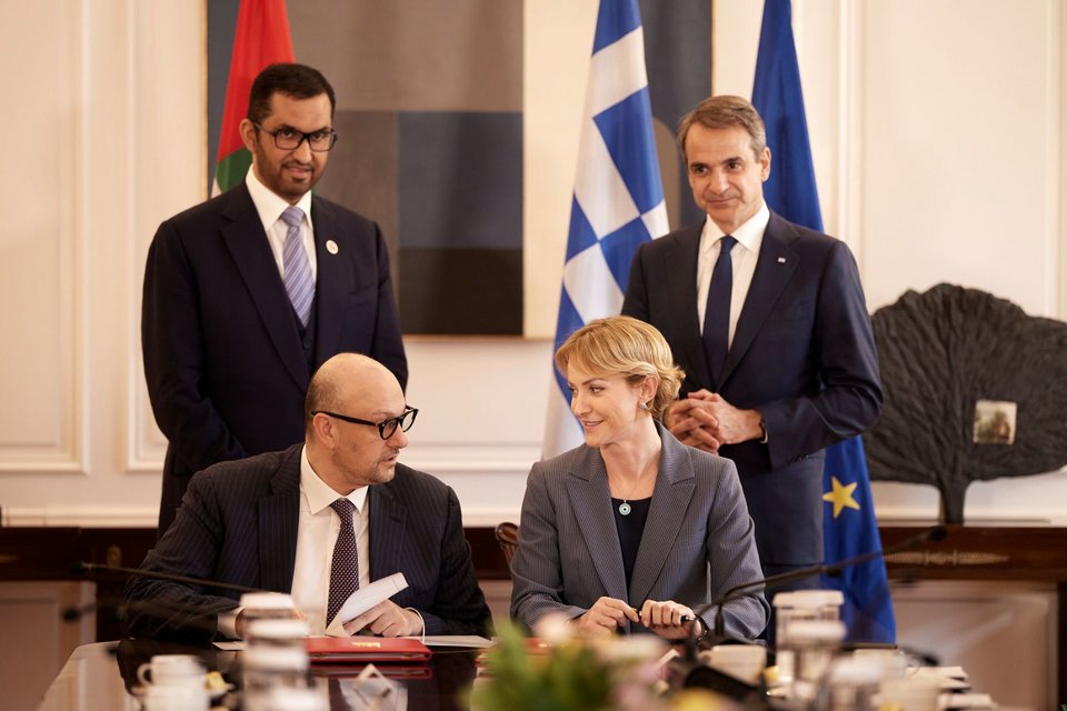 Στο Μαξίμου ο υπουργός Βιομηχανίας των Αραβικών Εμιράτων -Συνεργασία στις ανανεώσιμες πηγές ενέργειας