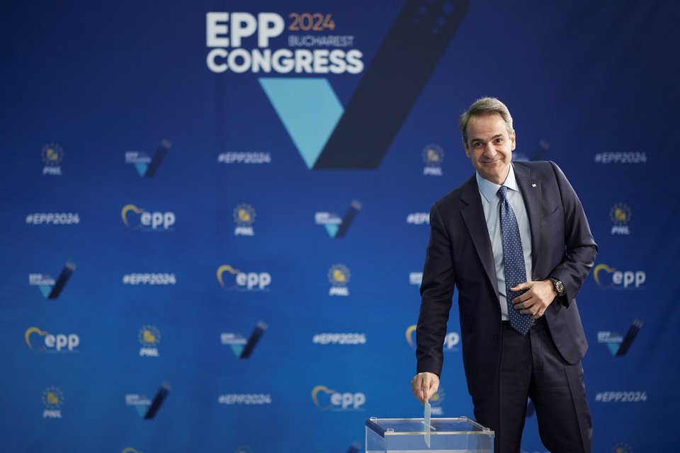 Ο Κυριάκος Μητσοτάκης στο συνέδριο του ΕΛΚ στο Βουκουρέστι / Φωτογραφία: Γ.Τ. Πρωθυπουργού / ΦΩΤΟΓΡΑΦΟΣ: ΠΑΠΑΜΗΤΣΟΣ ΔΗΜΗΤΡΗΣ