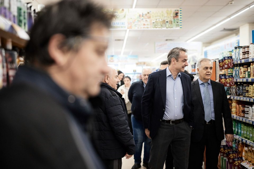Εφοδος Μητσοτάκη σε σούπερ μάρκετ στη Λένορμαν
