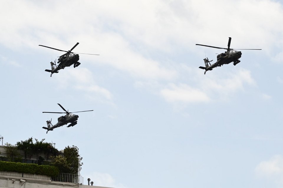 στρατιωτική παρέλαση στην Αθήνα για την 25η Μαρτίου