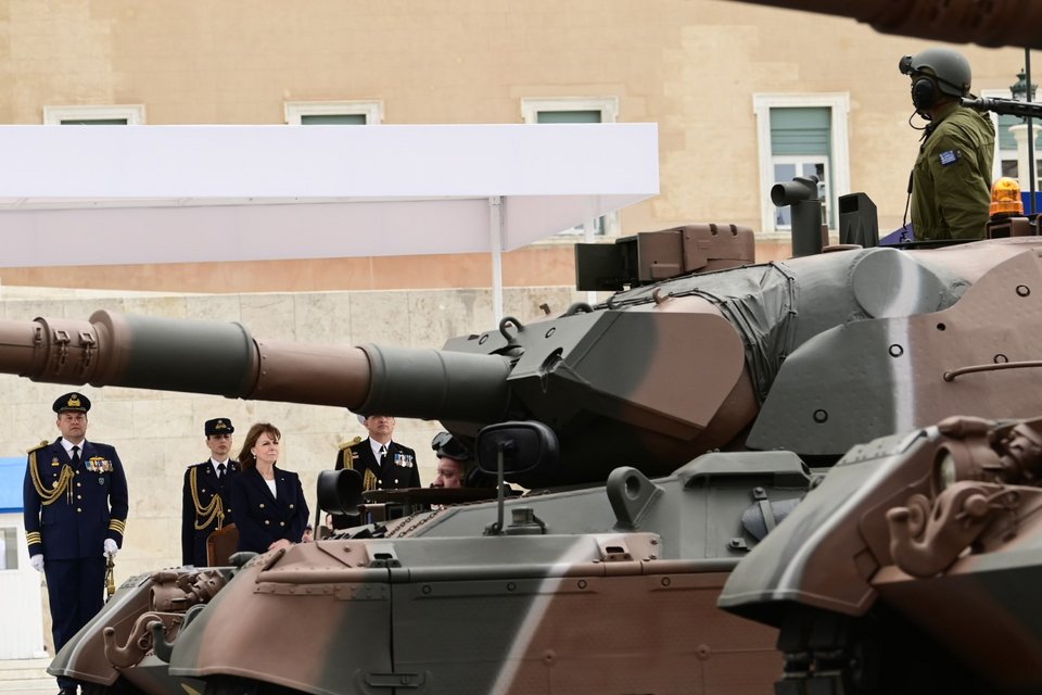 στρατιωτική παρέλαση στην Αθήνα για την 25η Μαρτίου