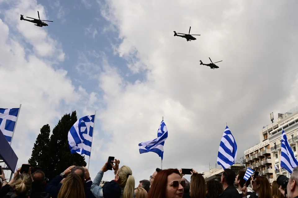 στρατιωτική παρέλαση στην Αθήνα για την 25η Μαρτίου