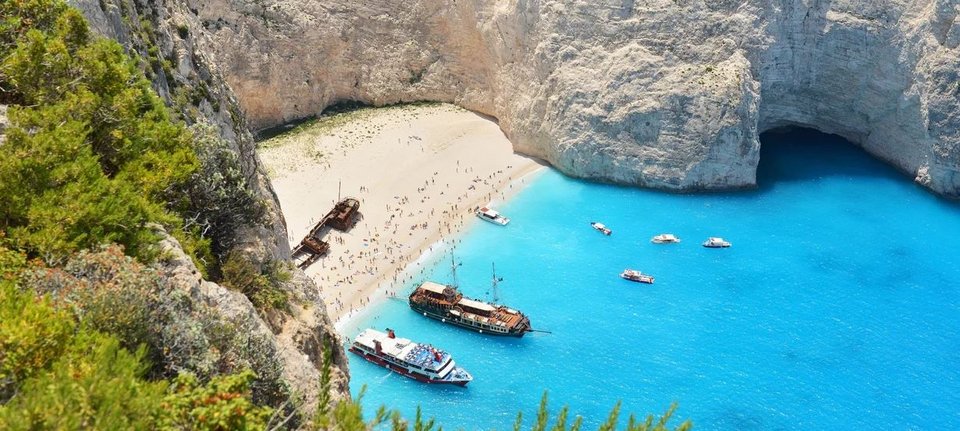 Η παραλία Ναυάγιο στη Ζάκυνθο / φωτογραφία shutterstock