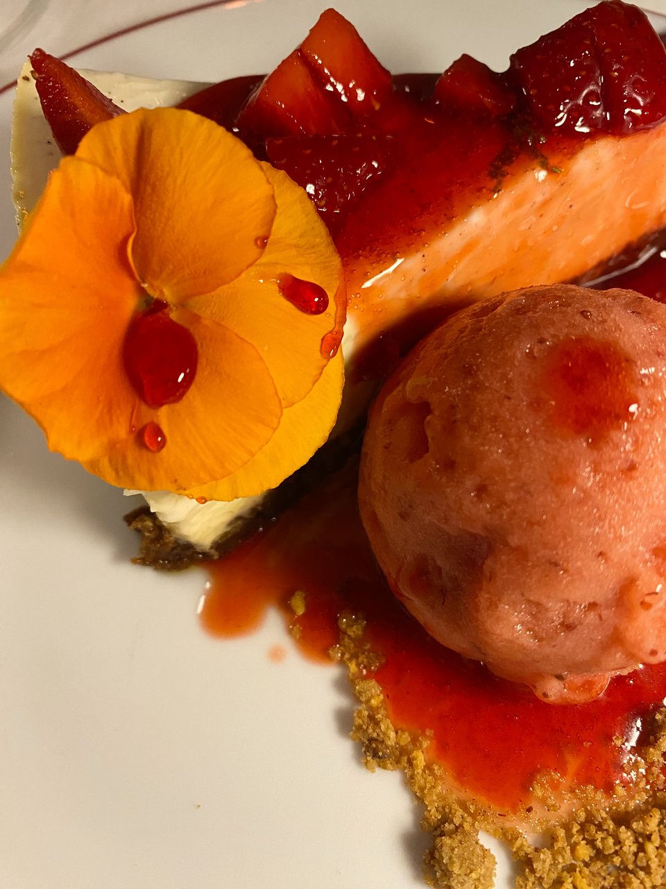 Το cheesecake / Φωτογραφία: Μάνος Λειβαδάρος/iefimerida