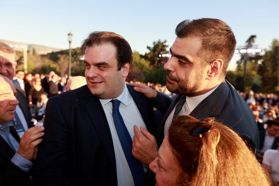 Ο υπουργός Παιδείας Κυριάκος Πιερρακάκης με τον υφυπουργό παρά τω Πρωθυπουργό, Παύλο Μαρινάκη