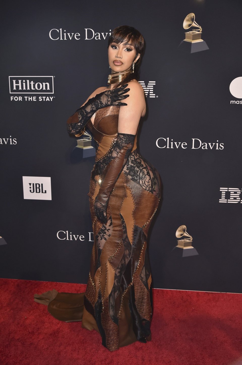 Η Cardi B