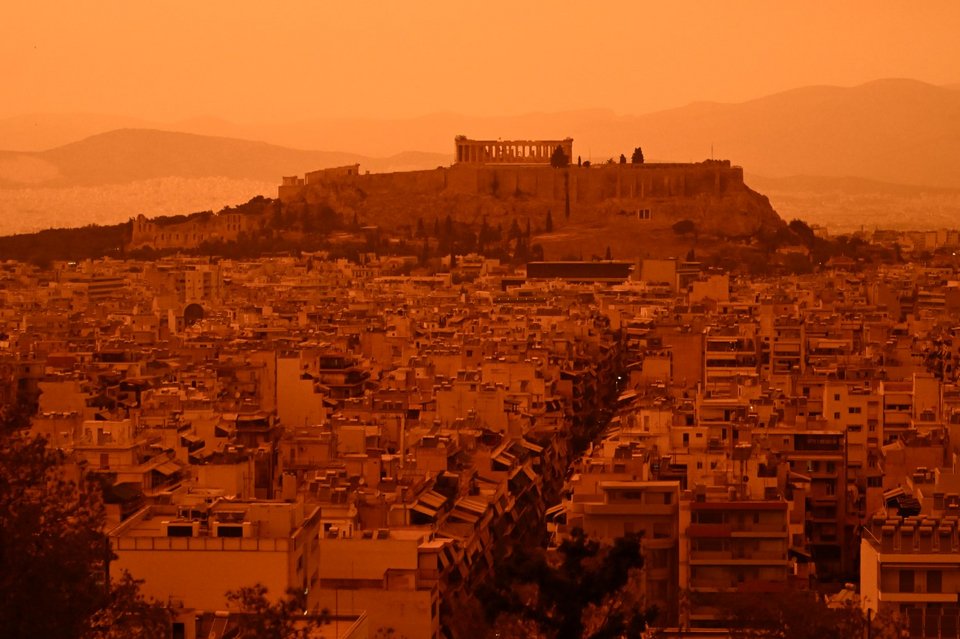 Αφρικανική σκόνη «πνίγει» την Ακρόπολη -Φωτογραφία: Eurokinissi