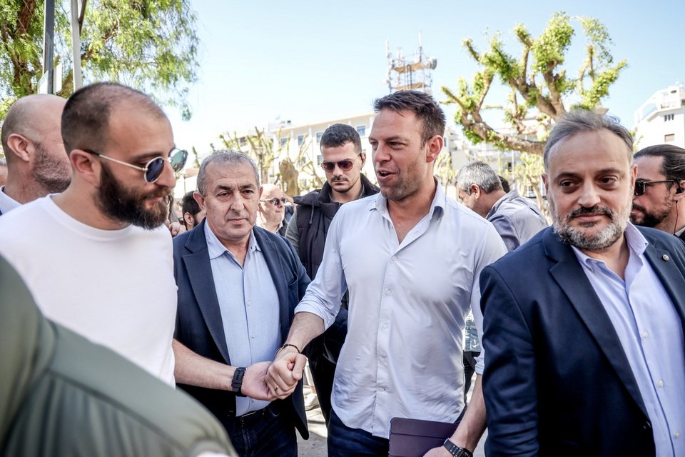 Ο Στέφανος Κασσελάκης με παραγωγικούς φορείς στο Ηράκλειο Κρήτης -Φωτογραφία: ΣΤΕΦΑΝΟΣ ΡΑΠΑΝΗΣ / EUROKINISSI